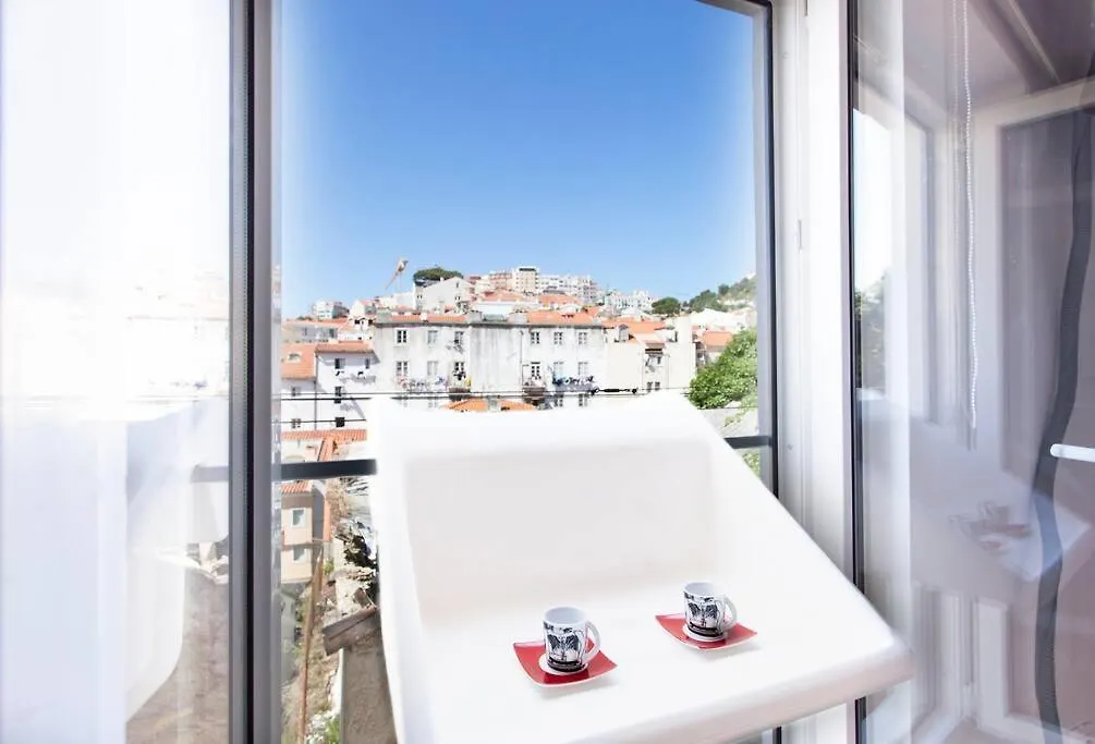 Mouraria 2 - View From French Balcony & Smart Check-In Daire Lisboa